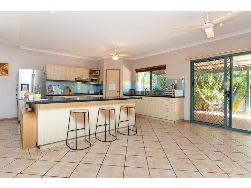 11 Bowerbird Loop, Djugun WA 6725