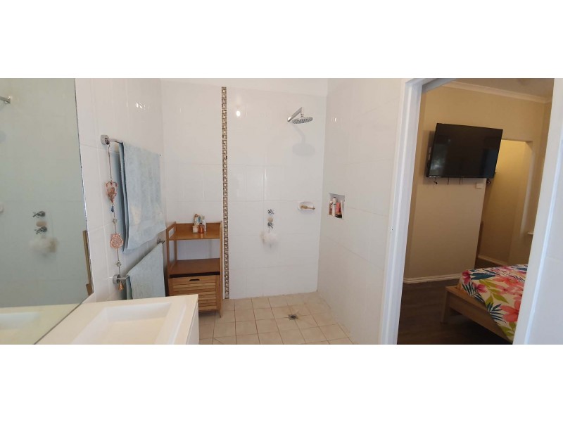 100 Sanderling Drive, Djugun WA 6725