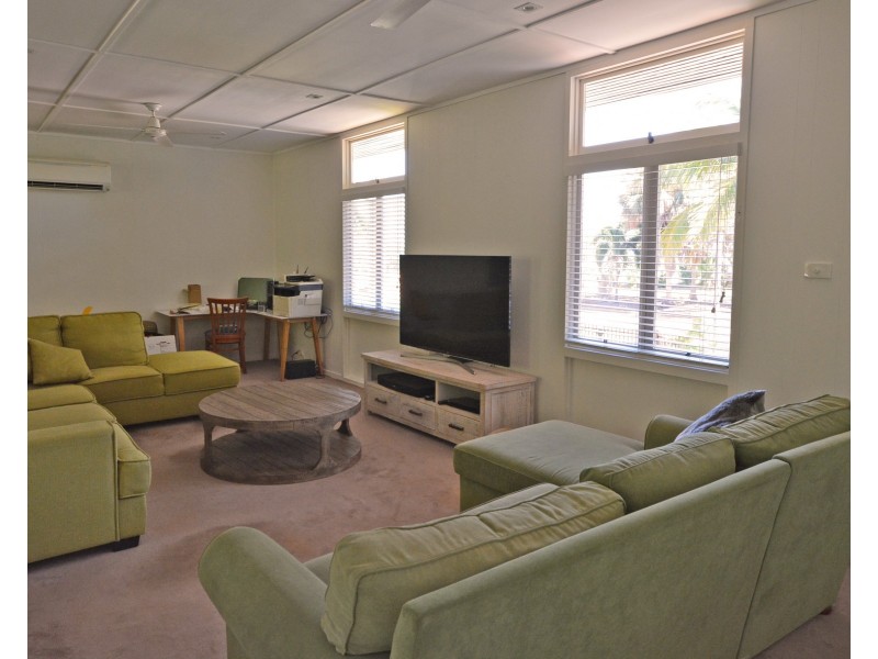 6 Anne Street, Broome WA 6725