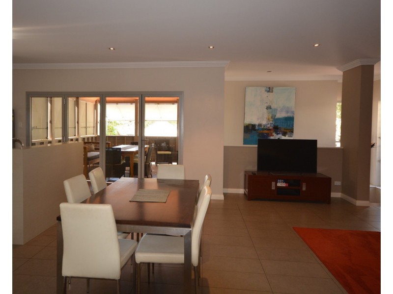 8/7 Haas Street, Broome WA 6725