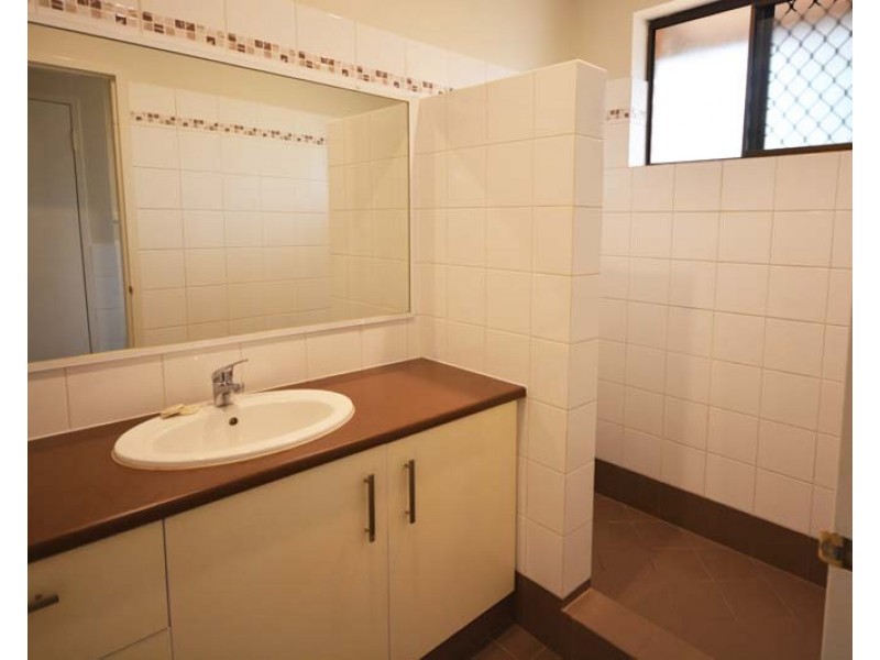 1/2 Robert Street, Broome WA 6725