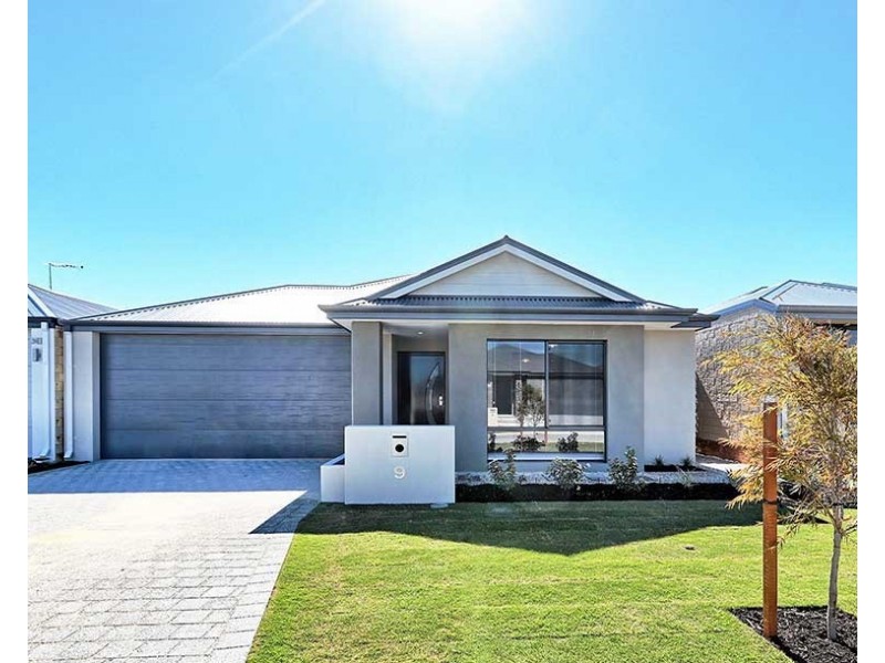9 Lucknow Street, Piara Waters WA 6112
