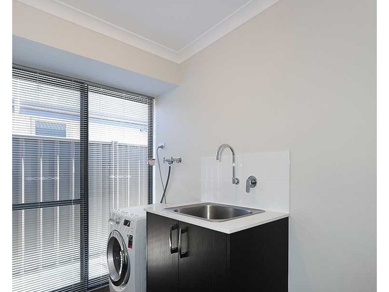 9 Lucknow Street, Piara Waters WA 6112