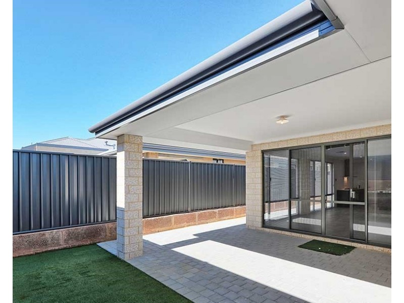 9 Lucknow Street, Piara Waters WA 6112