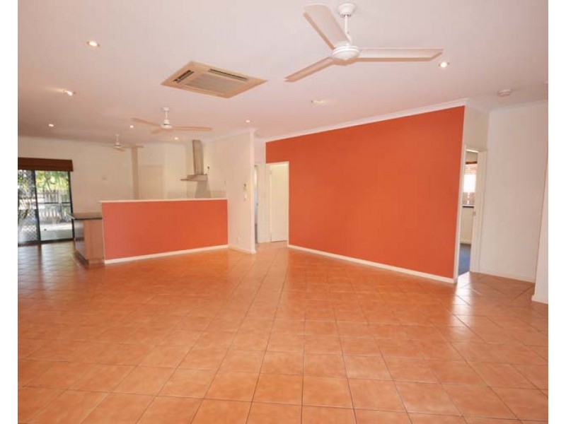 9 Bowerbird Loop, Djugun WA 6725