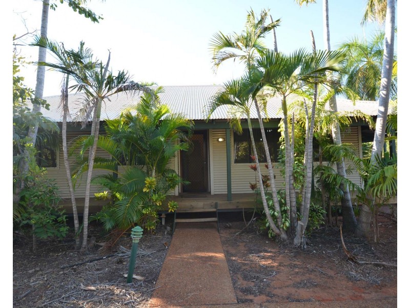 2/20 Robinson Street, Broome WA 6725