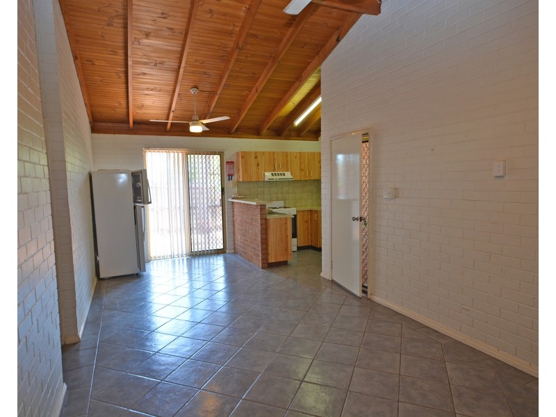10/1 Charles Road, Cable Beach WA 6726