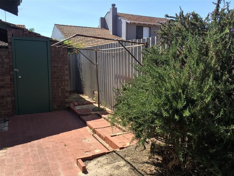 2/20 Strickland Street, South Perth WA 6151