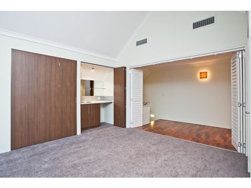 5 Vanguard Terrace, East Perth WA 6004