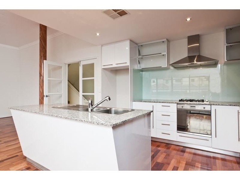 5 Vanguard Terrace, East Perth WA 6004