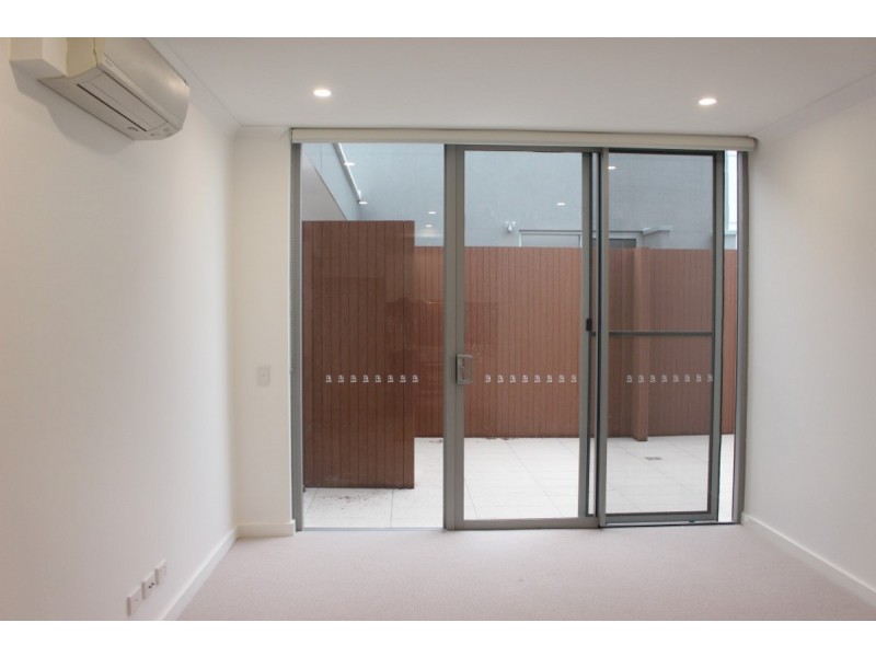 4/10 Quarry Street, Fremantle WA 6160
