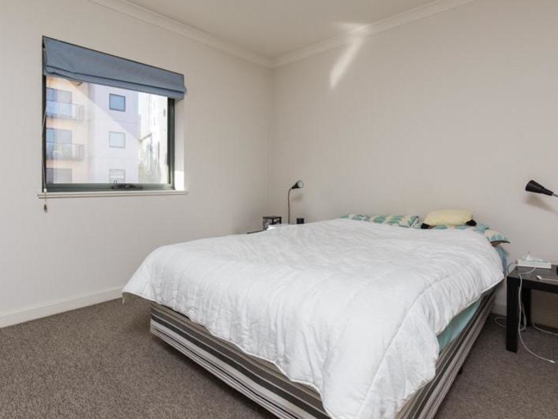 13/110 Mounts Bay Road, Perth WA 6000