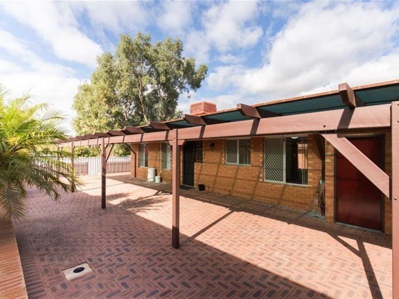 8 Elsfield Way, Bassendean WA 6054