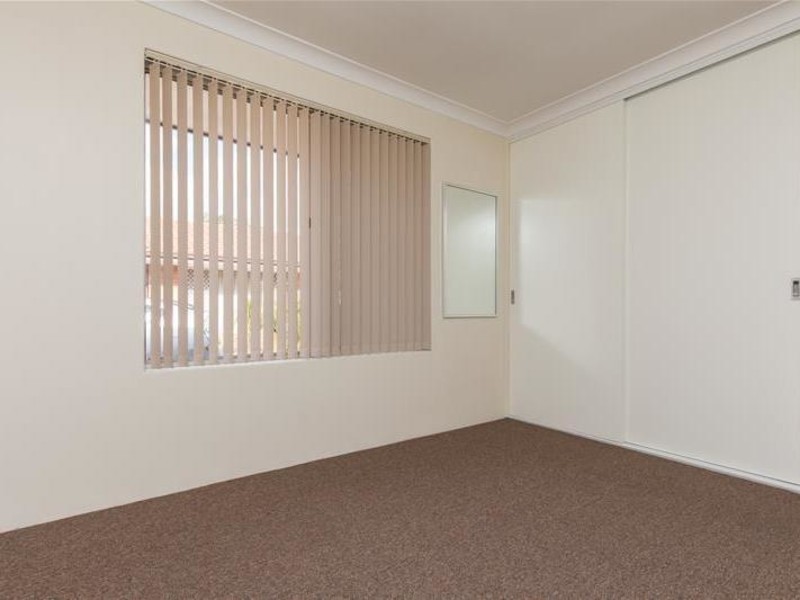 8 Elsfield Way, Bassendean WA 6054