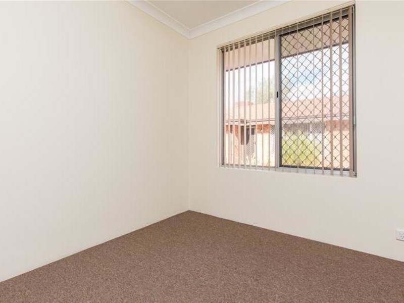 8 Elsfield Way, Bassendean WA 6054