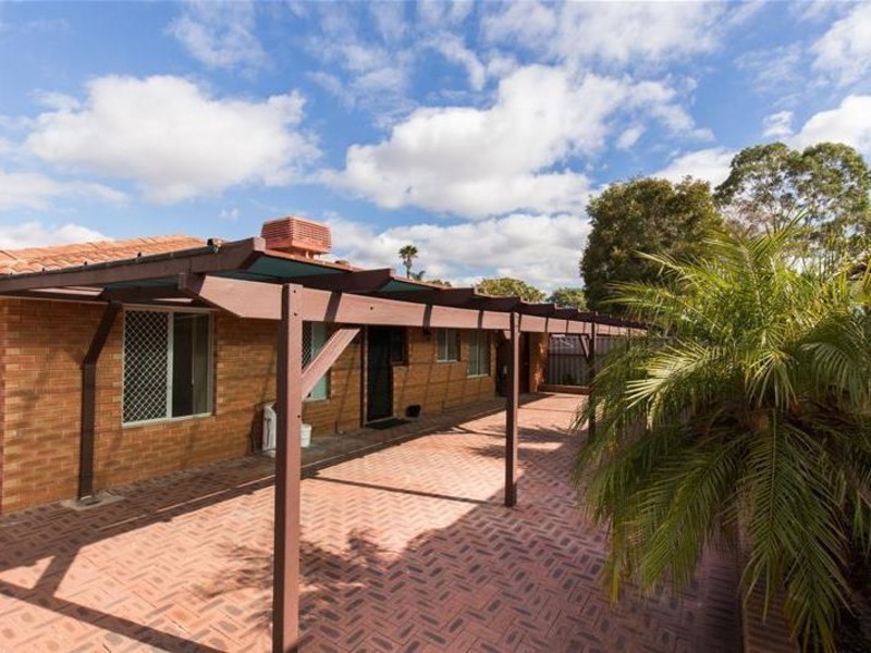 8 Elsfield Way, Bassendean WA 6054