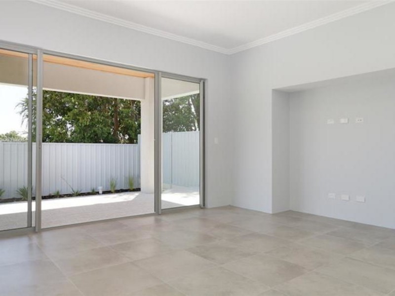 76B McKenzie Way, Embleton WA 6062