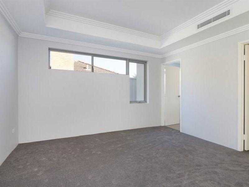 76B McKenzie Way, Embleton WA 6062