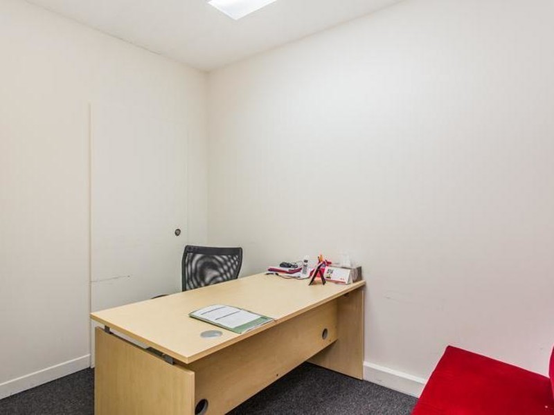 4/201-205 Burslem Drive, Maddington WA 6109