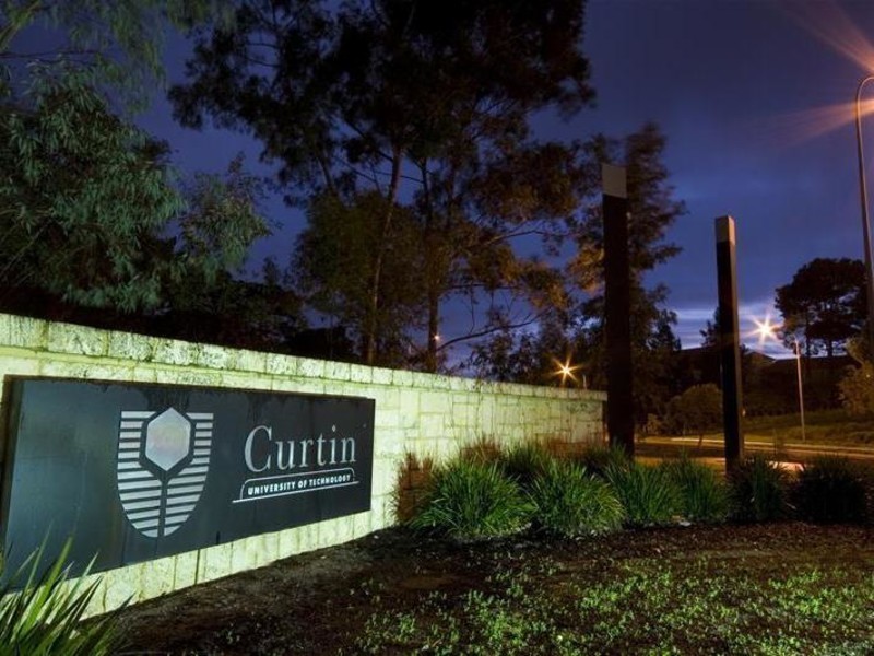 47 Carden Drive, Cannington WA 6107