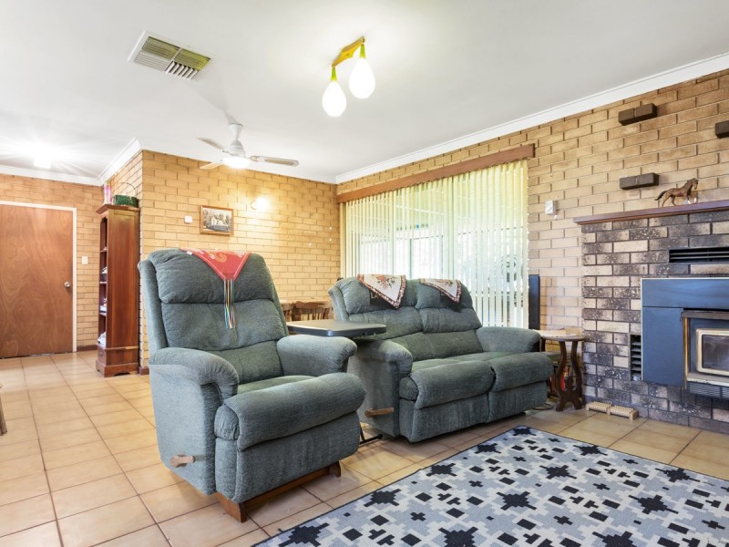251 Gull Road, Serpentine WA 6125