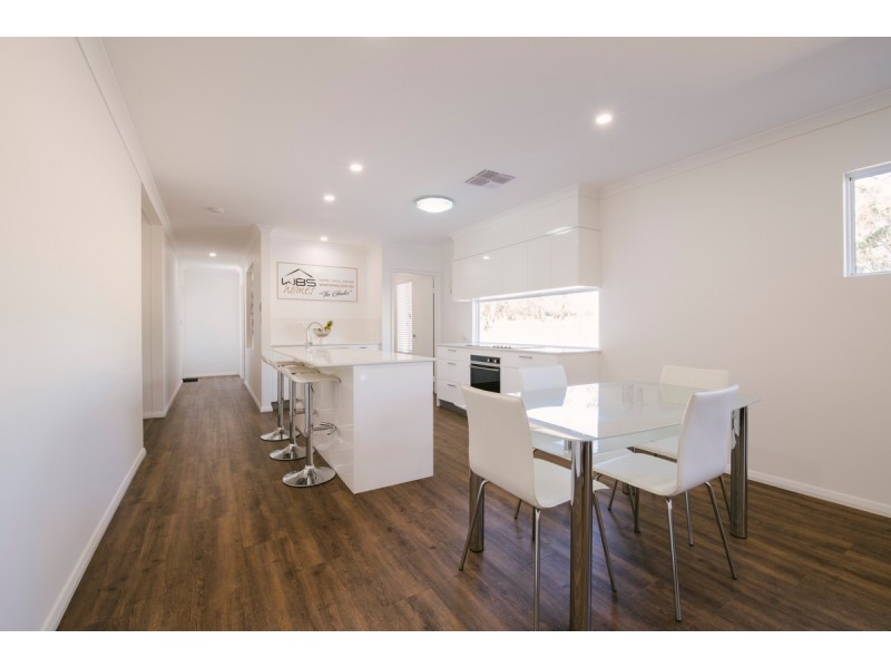 105 Oyston Road, Bakers Hill WA 6562