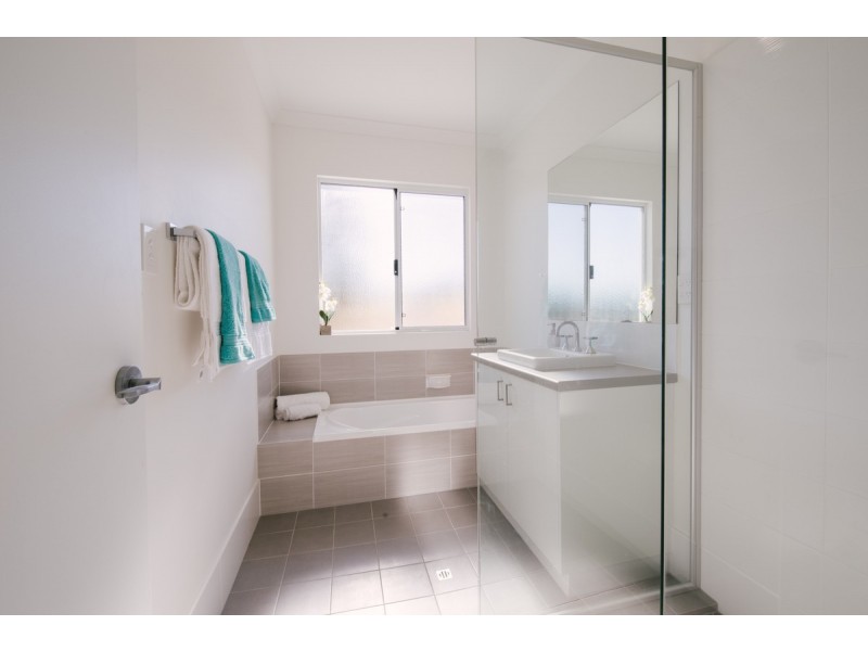 105 Oyston Road, Bakers Hill WA 6562