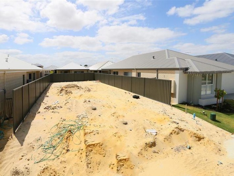 18 Bauxite Road, Banjup WA 6164