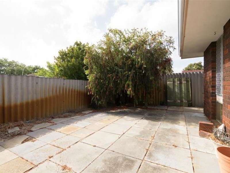8 Bohemia Way, Parkwood WA 6147