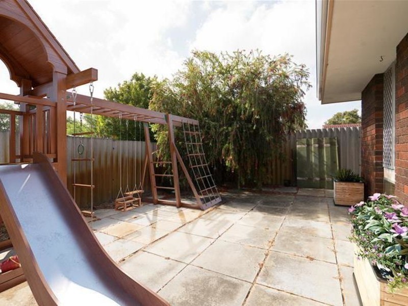 8 Bohemia Way, Parkwood WA 6147