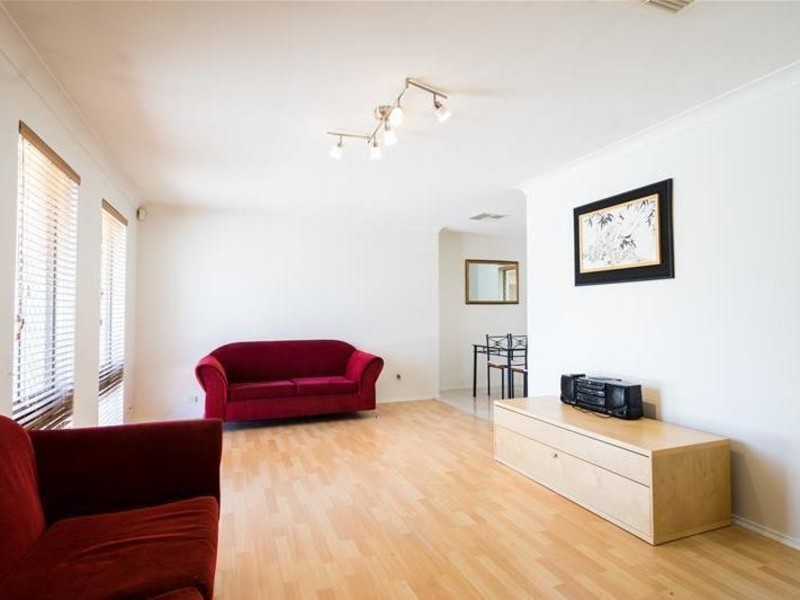 8 Bohemia Way, Parkwood WA 6147