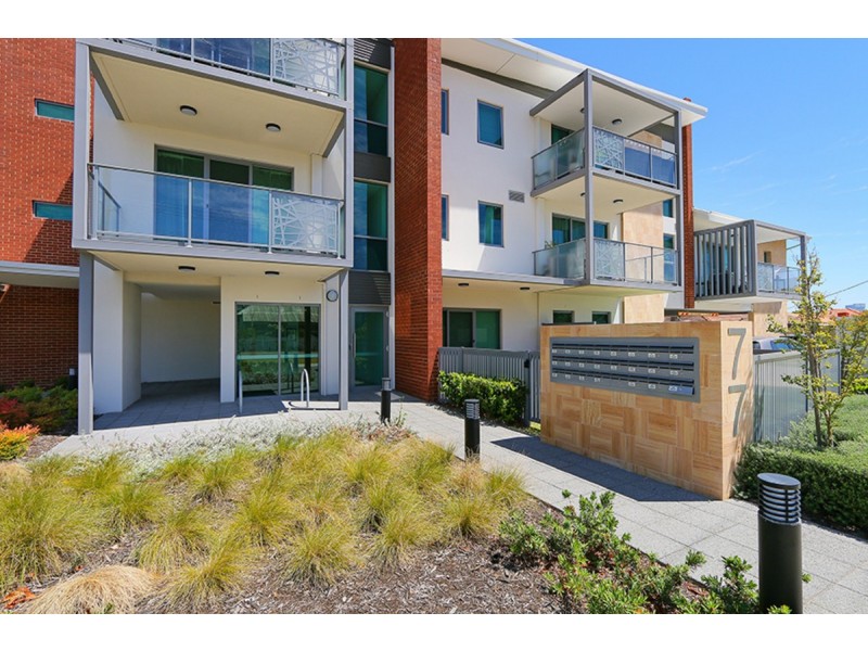 4/77 Armagh Street, Victoria Park WA 6100