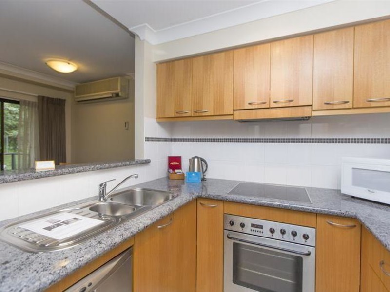 9/128 Mounts Bay Road, Perth WA 6000
