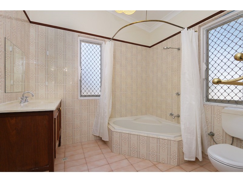 14 Clydesdale Street, Burswood WA 6100