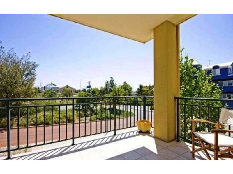 3/50 Victory Terrace, East Perth WA 6004