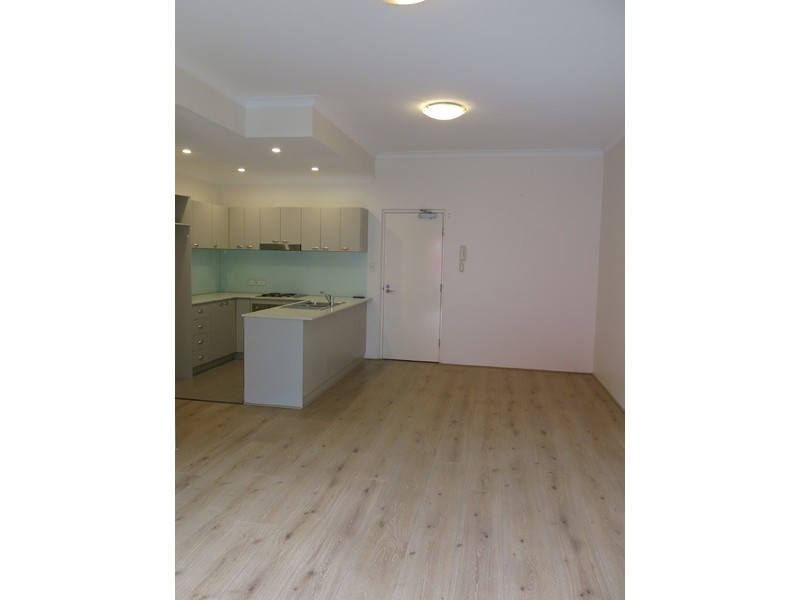 3/2 Pisconeri Street, Perth WA 6000