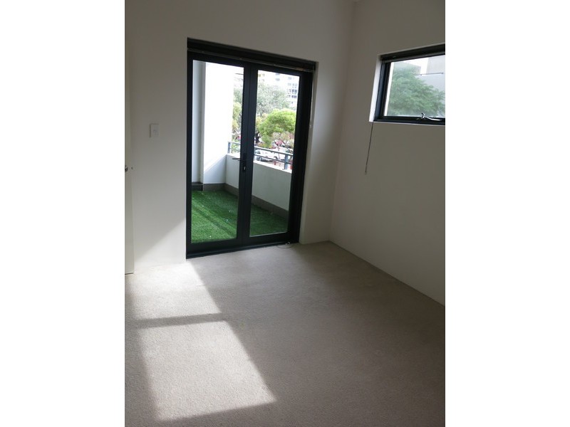 3/2 Pisconeri Street, Perth WA 6000