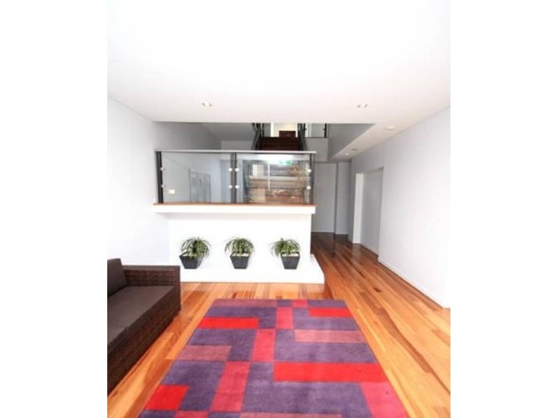 2/113 Royal Street, East Perth WA 6004