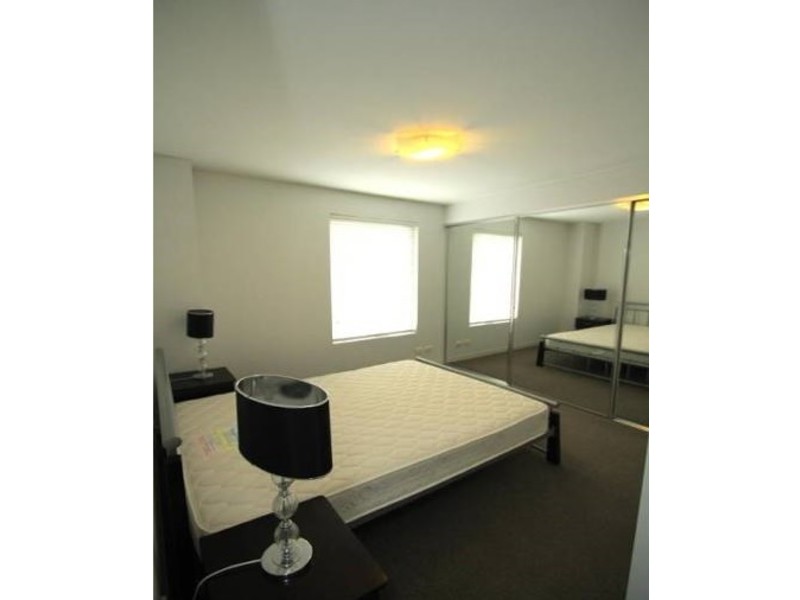 2/113 Royal Street, East Perth WA 6004