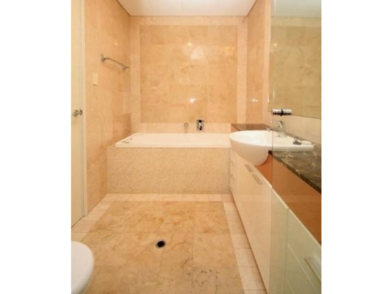 2/113 Royal Street, East Perth WA 6004