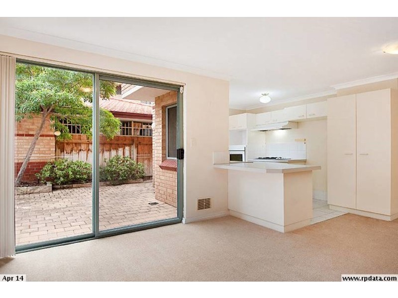 21/3 Conroy Street, Maylands WA 6051