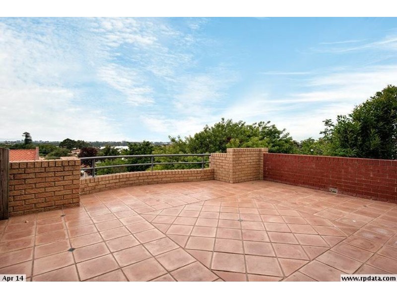 21/3 Conroy Street, Maylands WA 6051