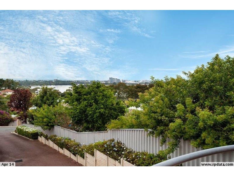 21/3 Conroy Street, Maylands WA 6051