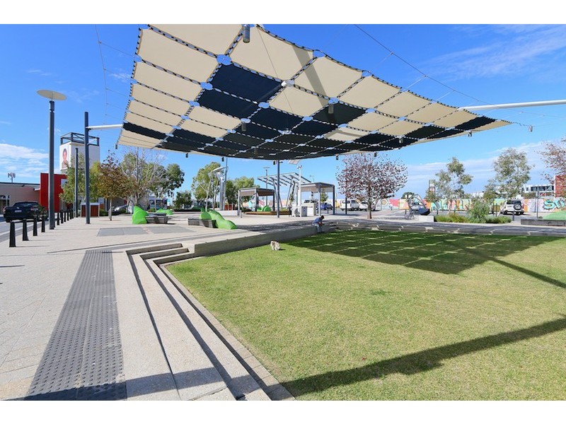 16/6 Points Way, Cockburn Central WA 6164