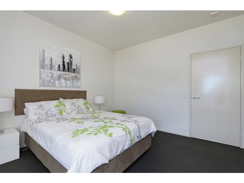 16/6 Points Way, Cockburn Central WA 6164