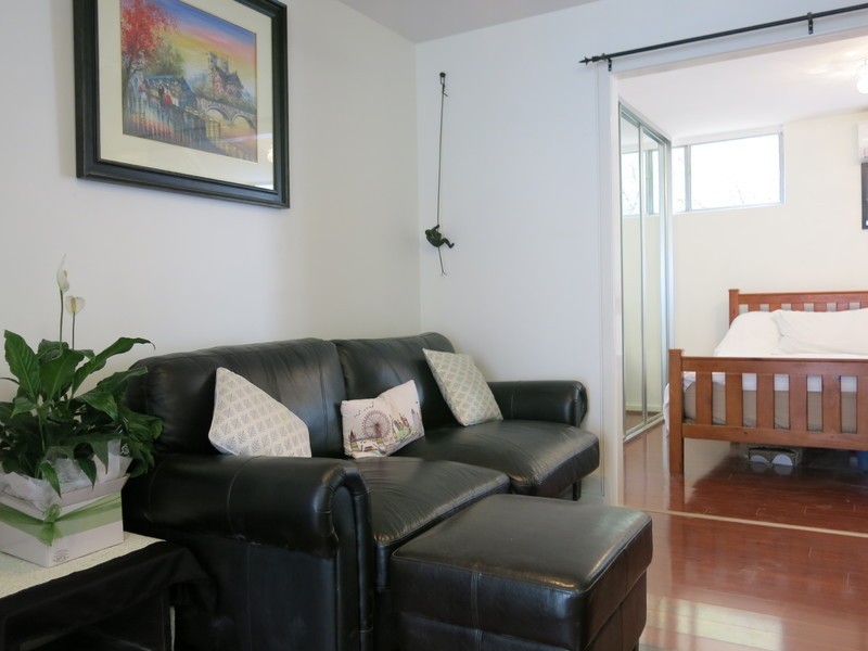 509/130A Mounts Bay Road, Perth WA 6000