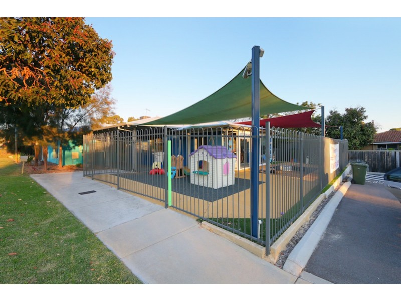 99 Fieldgate Square, Balga WA 6061