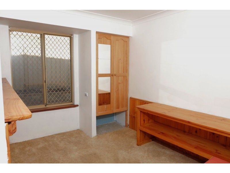 28 Kidman Court, Thornlie WA 6108