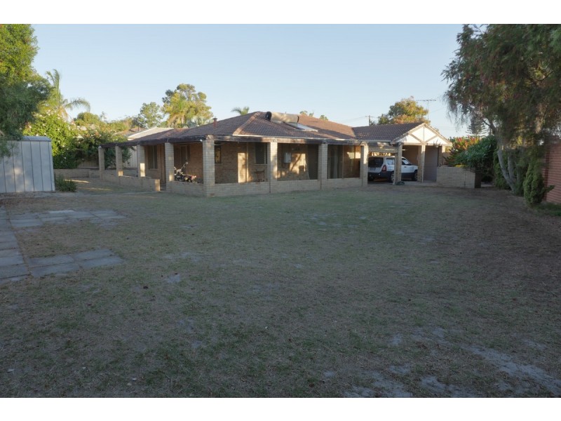 28 Kidman Court, Thornlie WA 6108