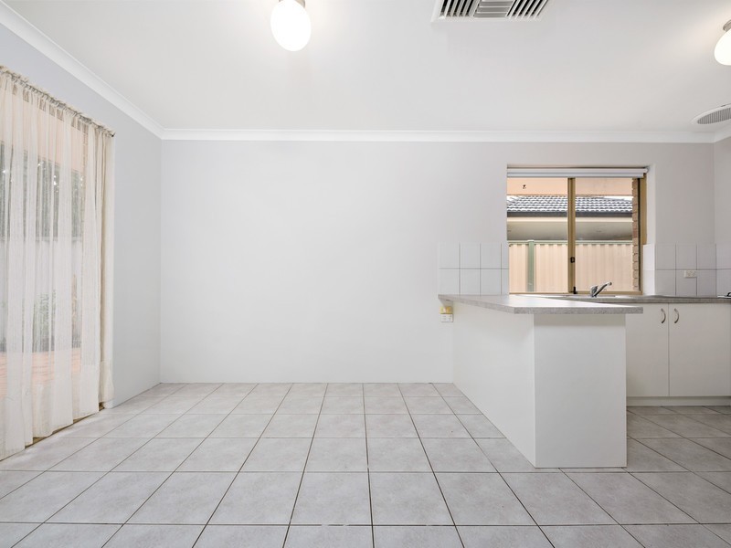 2/110 Fulham Street, Kewdale WA 6105